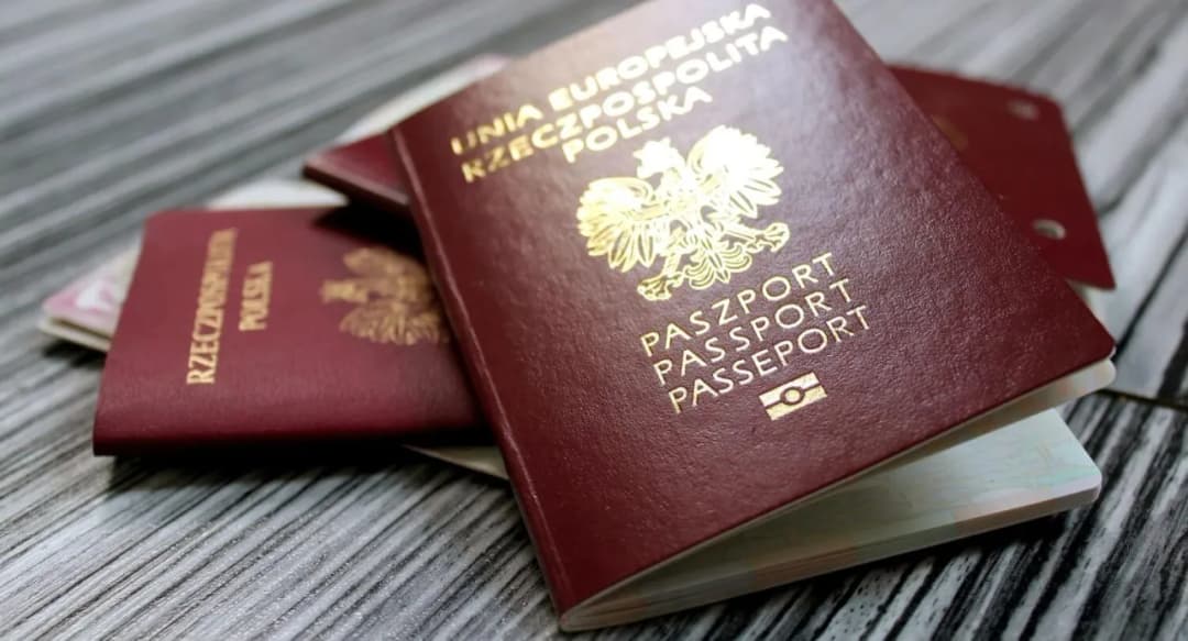 Czy do Paryża potrzebny jest paszport? Oto, co musisz wiedzieć