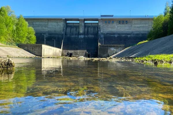 Jezioro Sieniawskie: Tajemnice, atrakcje i niezapomniane wrażenia